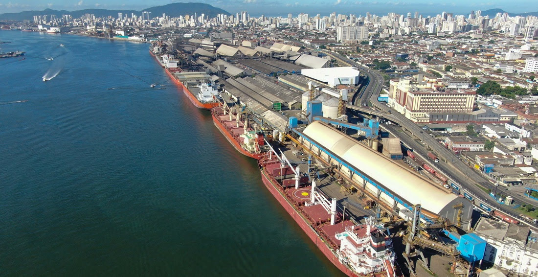 PORT OF SANTOS PLANS PRIVATE PARTNERSHIPS, TERMINAL EXPANSION